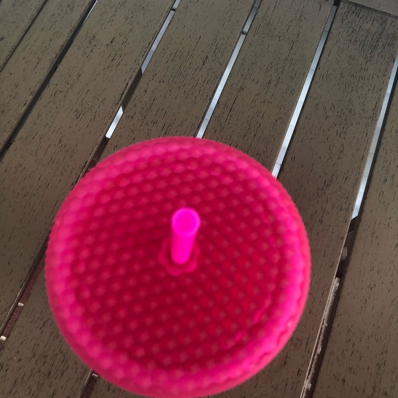 Fall 2021 release, Pink Studded tumbler - Picture 3 of 4